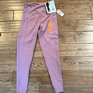 NWT size M Earth Yoga cinched waist super soft legging